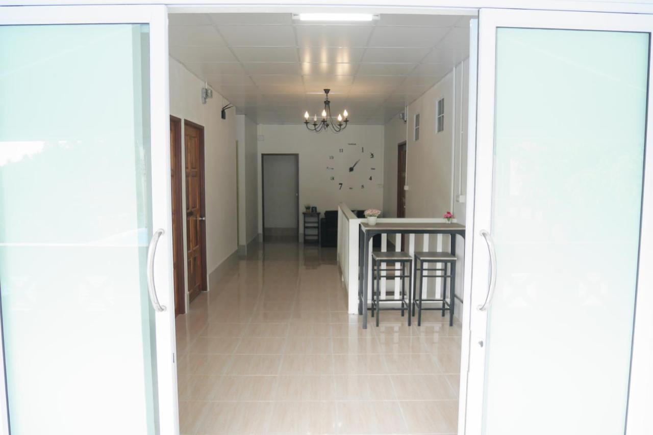 Nawee Guesthouse Sairee Koh Tao Exteriör bild
